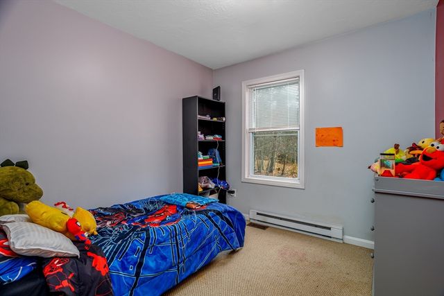 277 Lovewell St, Gardner, MA 01440