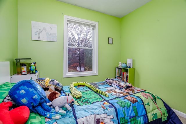 277 Lovewell St, Gardner, MA 01440