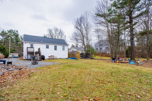 277 Lovewell St, Gardner, MA 01440