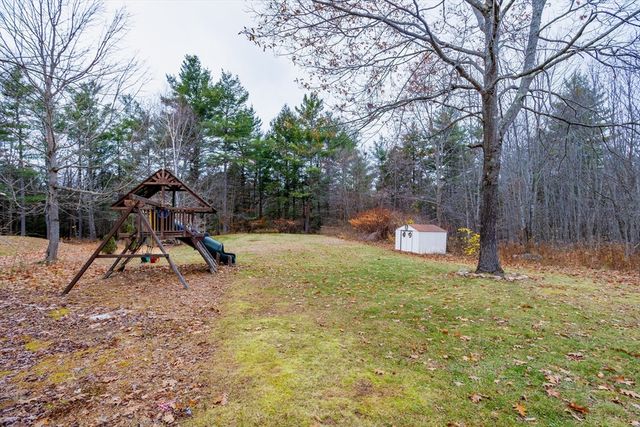 277 Lovewell St, Gardner, MA 01440