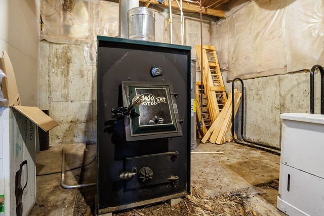 277 Lovewell St, Gardner, MA 01440