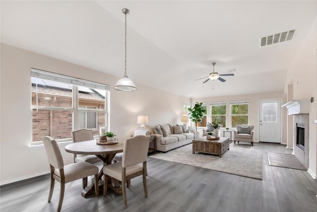 5140 Mirror Lake Drive, Haltom City, TX 76117