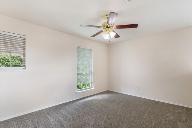 5140 Mirror Lake Drive, Haltom City, TX 76117