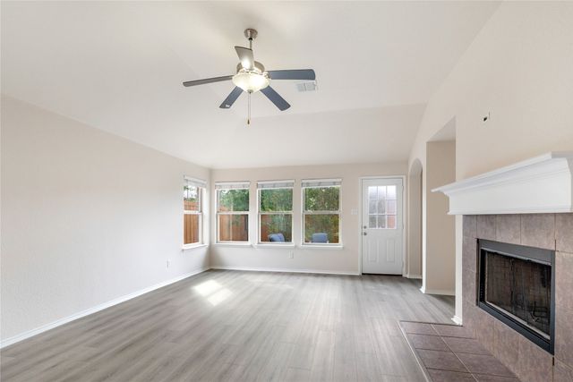 5140 Mirror Lake Drive, Haltom City, TX 76117