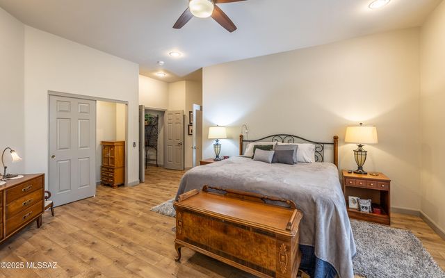 5062 W Coyote Gulch Loop, Marana, AZ 85658