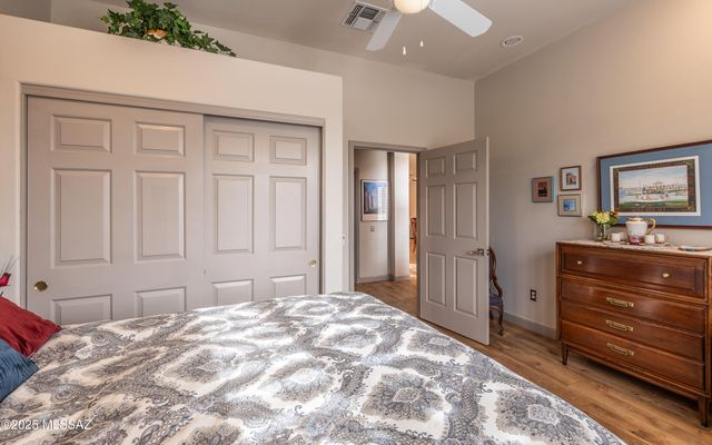 5062 W Coyote Gulch Loop, Marana, AZ 85658