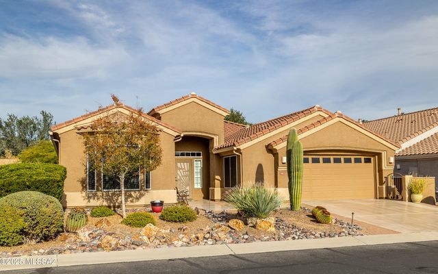 5062 W Coyote Gulch Loop, Marana, AZ 85658