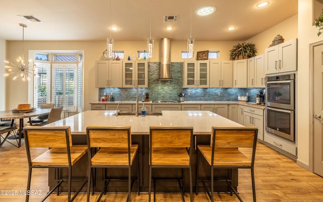 5062 W Coyote Gulch Loop, Marana, AZ 85658