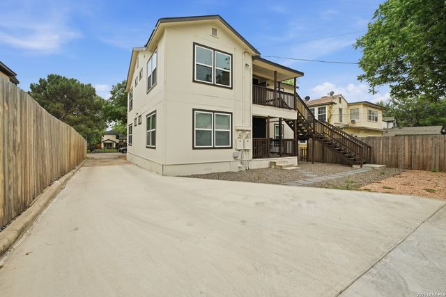 109 ALEXANDER HAMILTON DR, San Antonio, TX 78228
