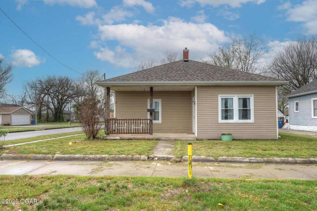 2028 S Porter Avenue, Joplin, MO 64804