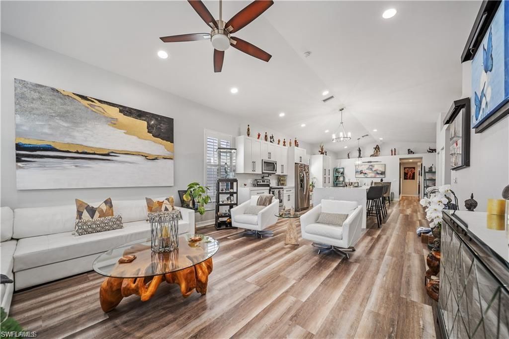 1638 Triangle Palm TER, Naples, FL 34119