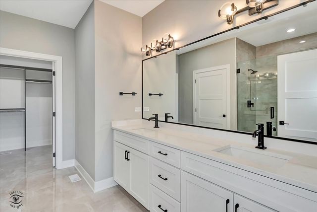 16441 Kayla Drive, Lemont, IL 60439