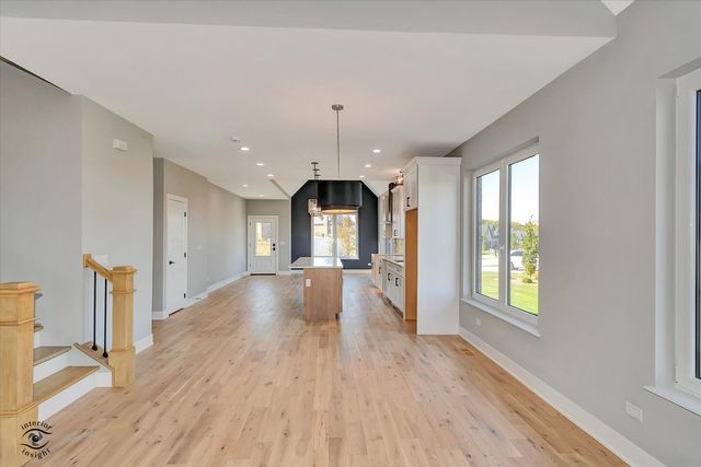 16441 Kayla Drive, Lemont, IL 60439