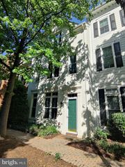106 GRACE LN, Falls Church, VA 22046