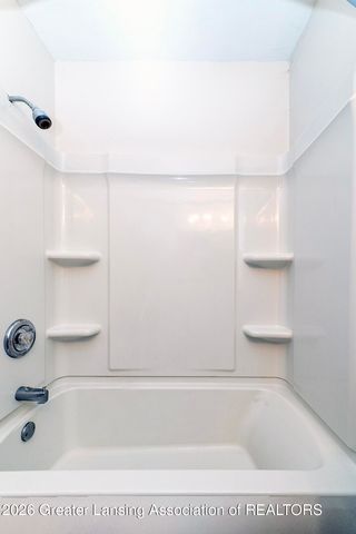 421 S Clemens Avenue, Lansing, MI 48912