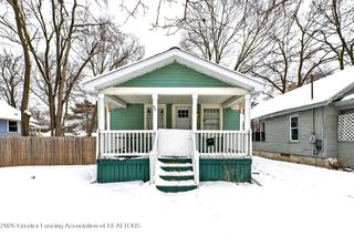 421 S Clemens Avenue, Lansing, MI 48912