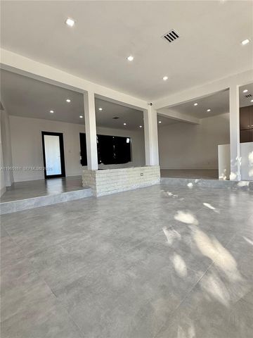 12615 N Miami Ave, North Miami, FL 33168