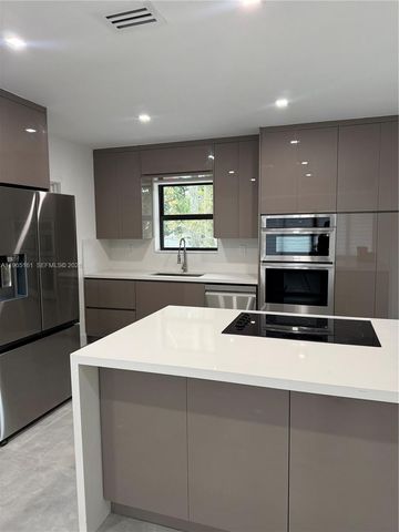 12615 N Miami Ave, North Miami, FL 33168