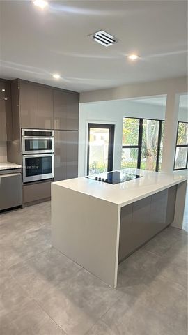 12615 N Miami Ave, North Miami, FL 33168