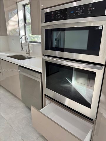 12615 N Miami Ave, North Miami, FL 33168