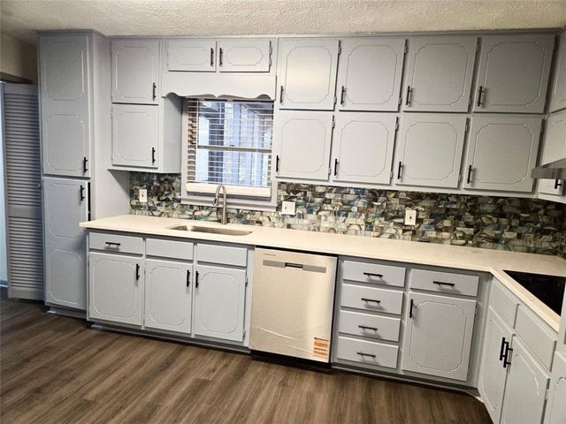 7275 HERNDON Road, Fairburn, GA 30213