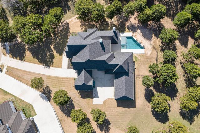 306 Terrace Lane, Cedar Hill, TX 75104