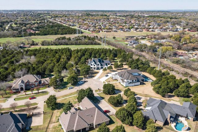 306 Terrace Lane, Cedar Hill, TX 75104
