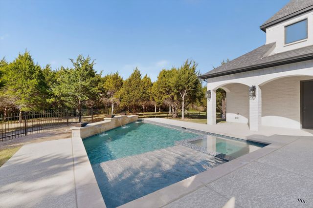 306 Terrace Lane, Cedar Hill, TX 75104