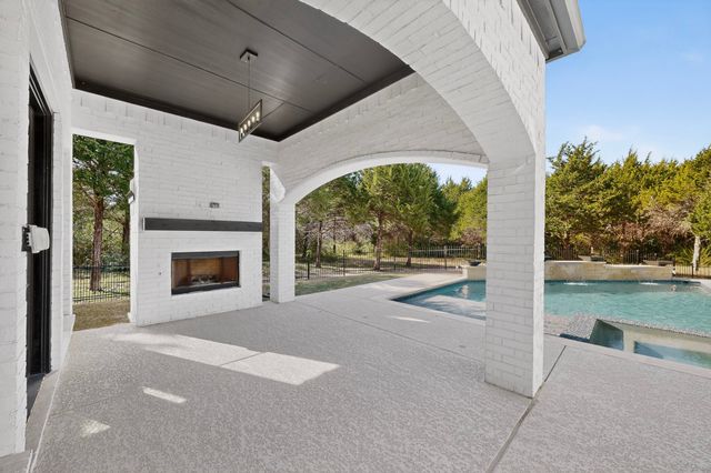 306 Terrace Lane, Cedar Hill, TX 75104