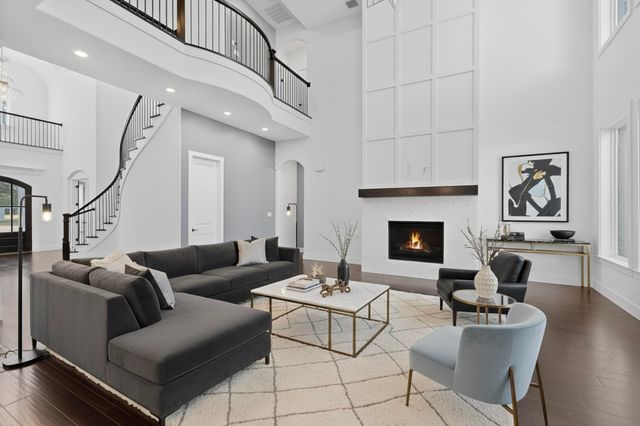 306 Terrace Lane, Cedar Hill, TX 75104