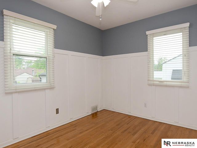 4864 S 51st Street, Omaha, NE 68117