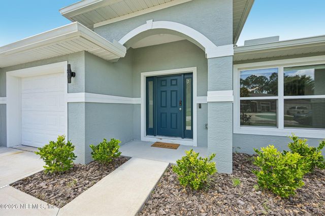41 LANCELOT Drive, Palm Coast, FL 32137