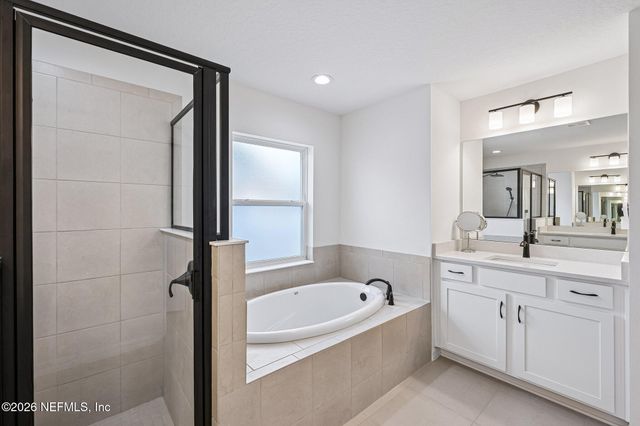 41 LANCELOT Drive, Palm Coast, FL 32137