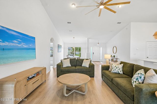 41 LANCELOT Drive, Palm Coast, FL 32137