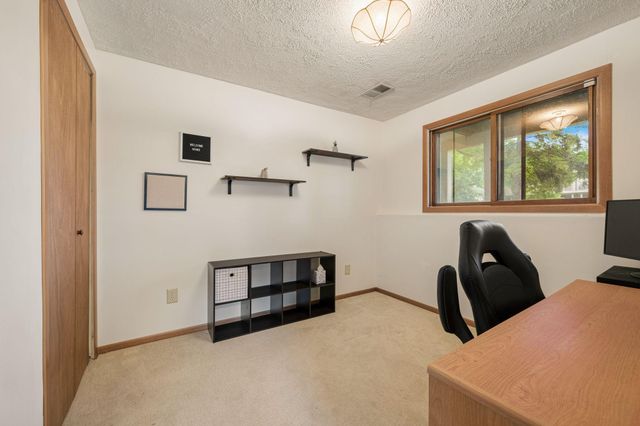 899 Lawnview Avenue, Shoreview, MN 55126