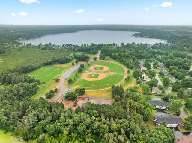 899 Lawnview Avenue, Shoreview, MN 55126