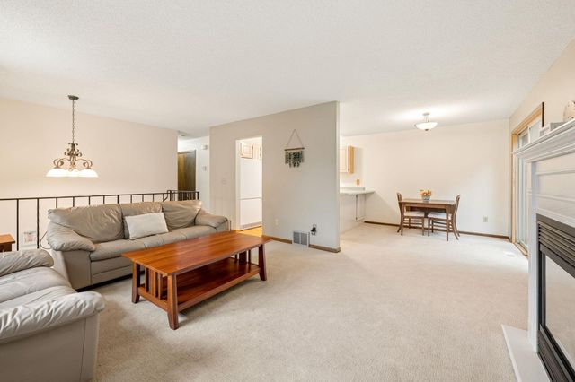 899 Lawnview Avenue, Shoreview, MN 55126