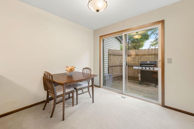 899 Lawnview Avenue, Shoreview, MN 55126