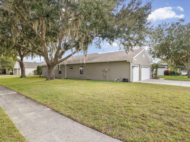 19719 SPRING WILLOW COURT, Odessa, FL 33556