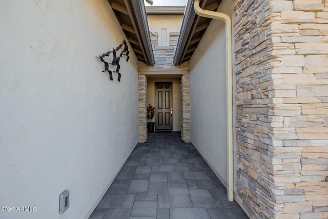 16567 W SHEILA Lane, Goodyear, AZ 85395