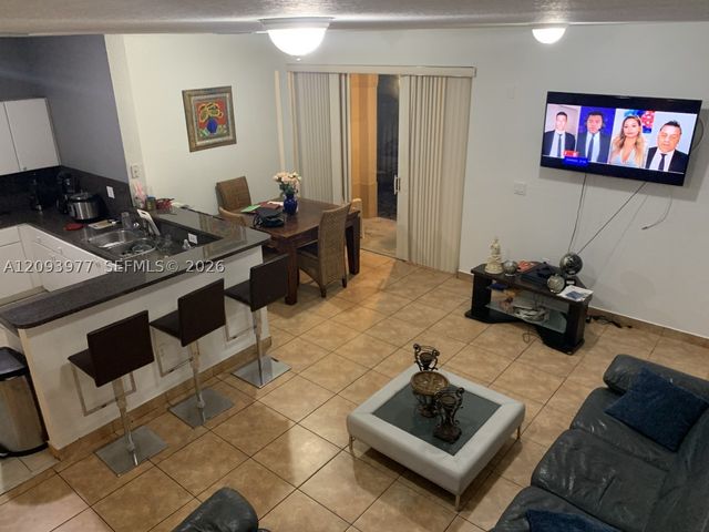6243 SW 165th Ave, Miami, FL 33193