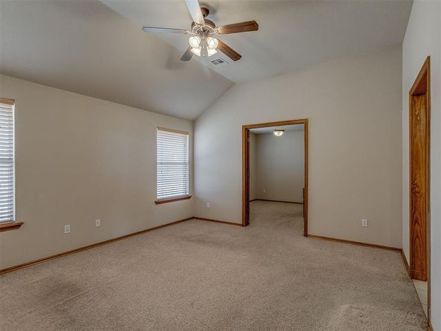 617 N White Tail Way, Mustang, OK 73064