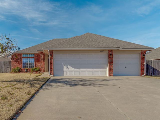 617 N White Tail Way, Mustang, OK 73064