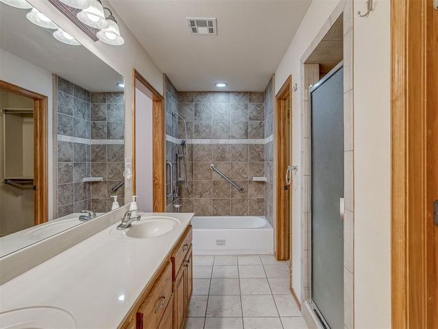 617 N White Tail Way, Mustang, OK 73064