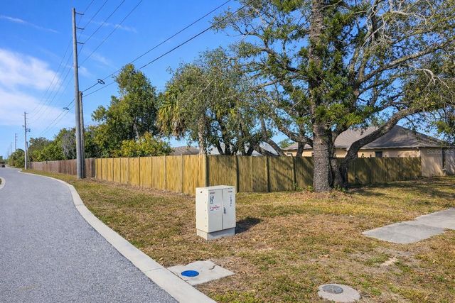 2902 BLOSSOM LAKE DRIVE, Holiday, FL 34691