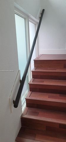 10916 SW 70th Ter, Miami, FL 33173