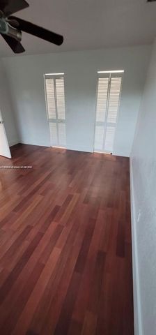 10916 SW 70th Ter, Miami, FL 33173