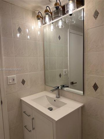 10916 SW 70th Ter, Miami, FL 33173