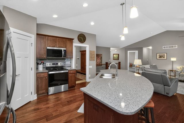 1113 NE 47th Street, Ankeny, IA 50021