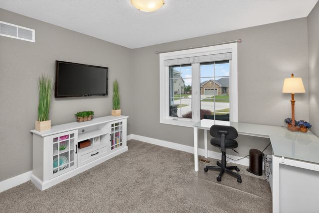 1113 NE 47th Street, Ankeny, IA 50021